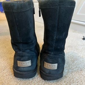 UGG shorty black boots size 7